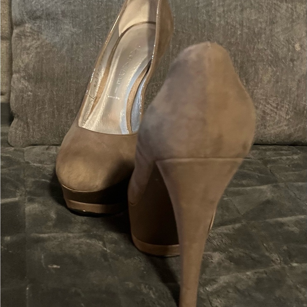 Casadei Tan Platform Heels - Picture 5 of 15